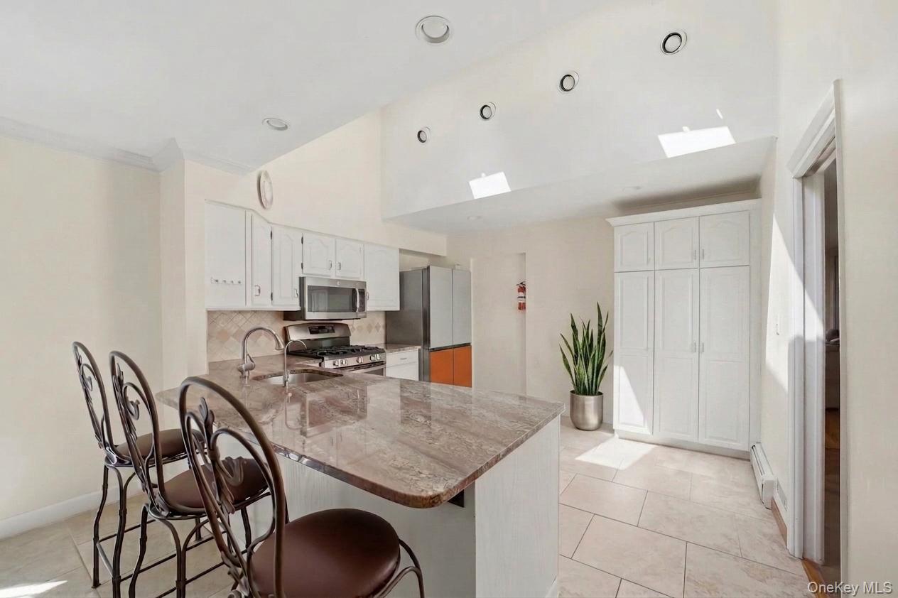 29 Montrose Road Property Photo 8