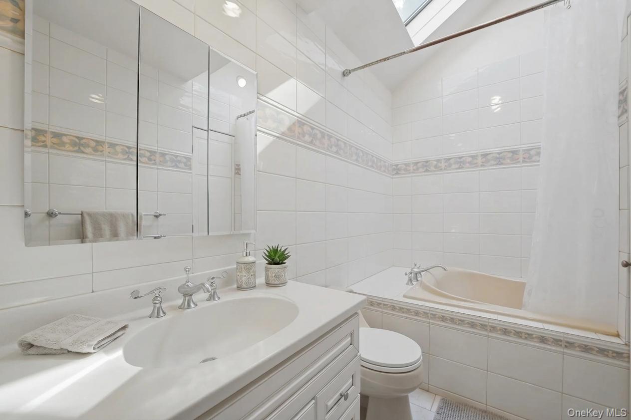 29 Montrose Road Property Photo 13