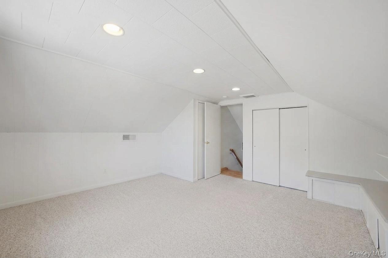 29 Montrose Road Property Photo 18