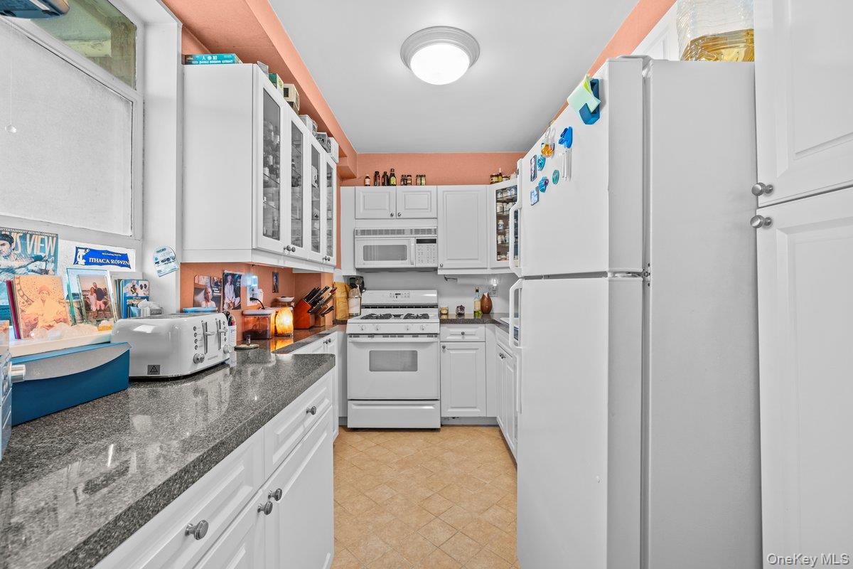 2575 Sw Palisade Avenue 12c Property Photo 9