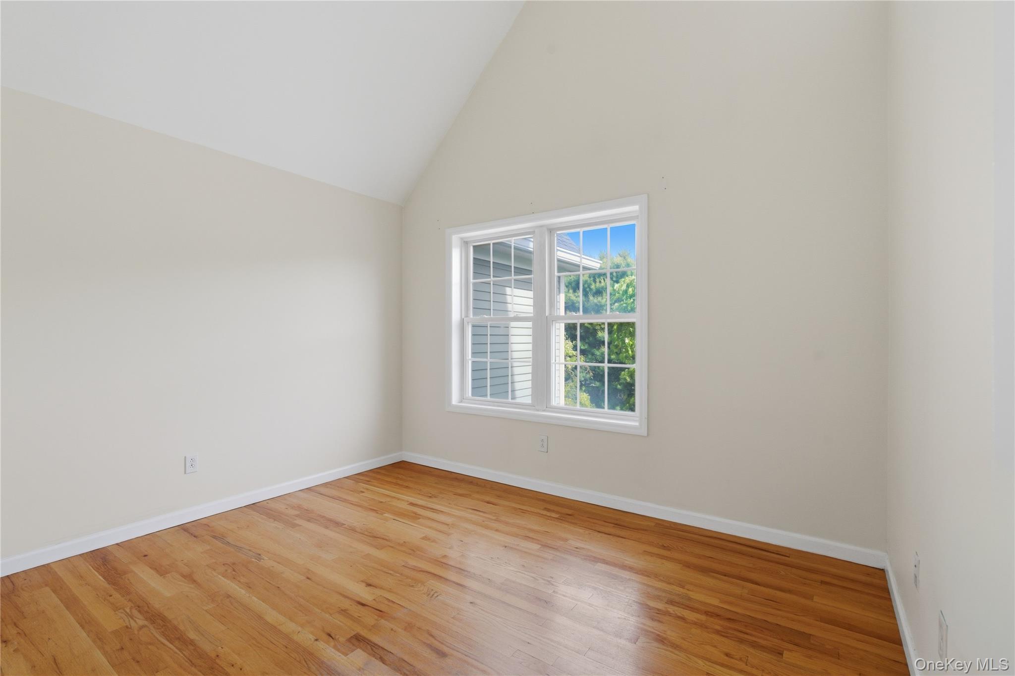 83 Kings Highway 7 Property Photo 24
