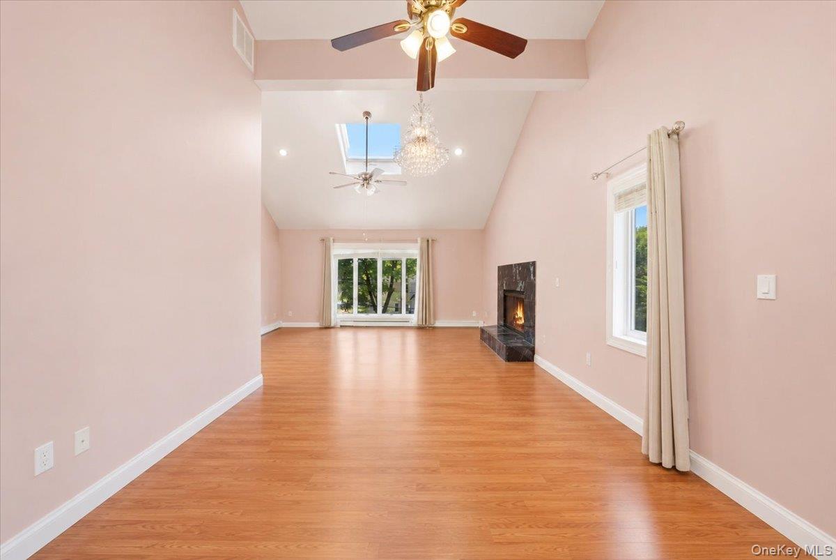 15 Oakhurst Street Property Photo 19