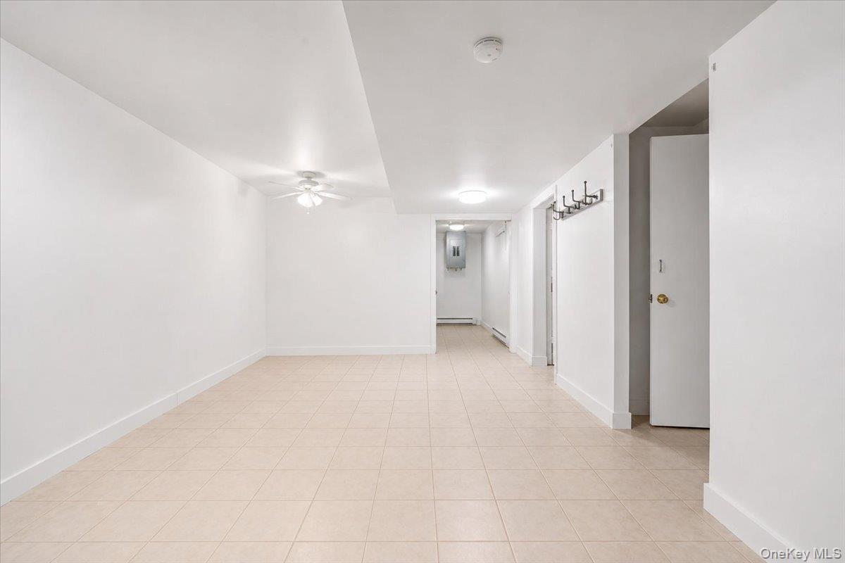 15 Oakhurst Street Property Photo 25