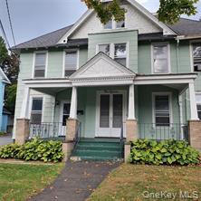 111 B Vineyard Avenue 111 B Property Photo 1