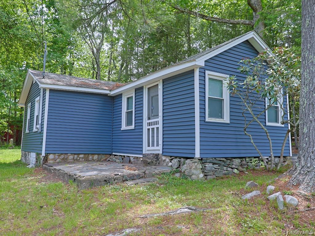 4 Spruce Street Property Photo 1