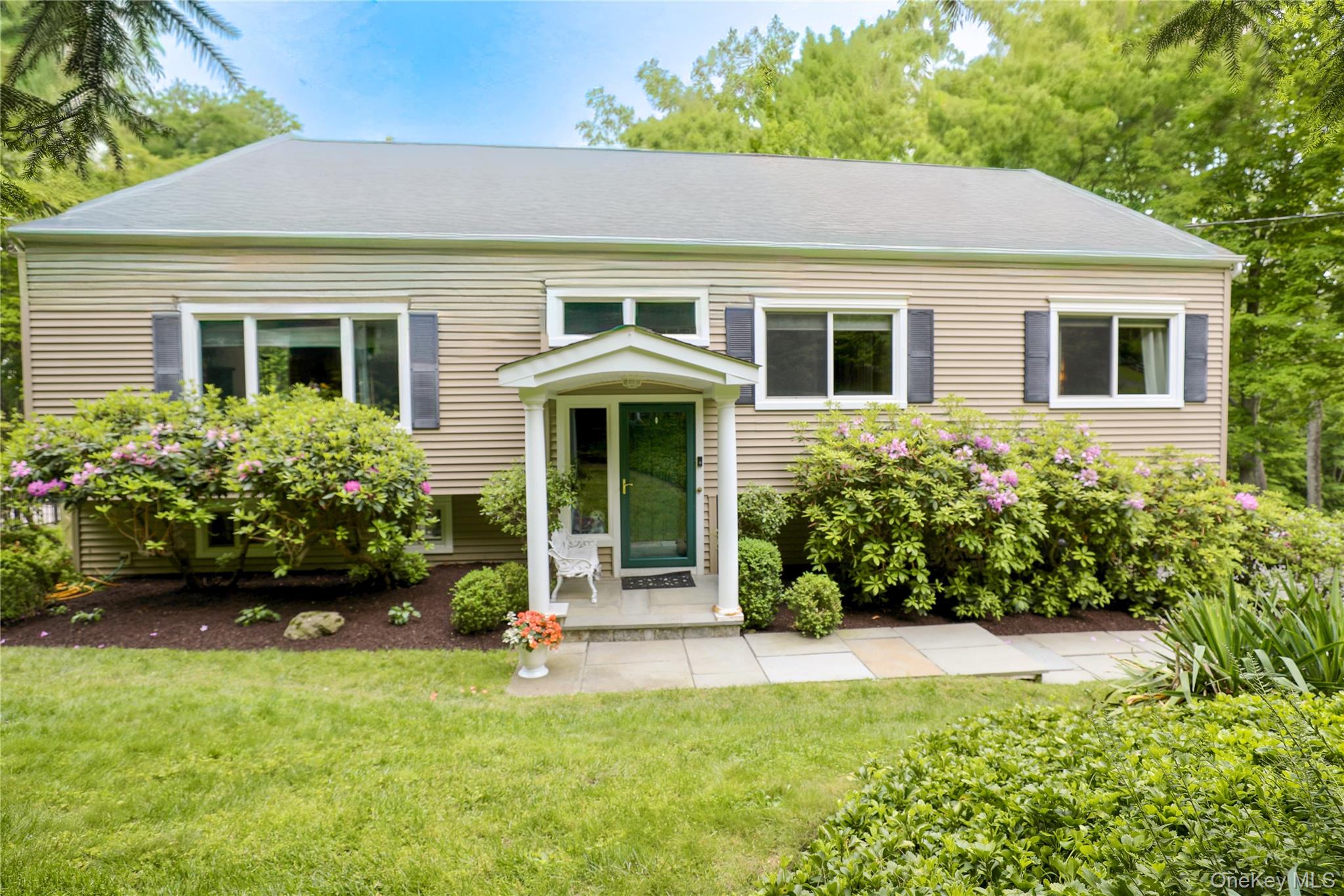 7 David Road Property Photo 1