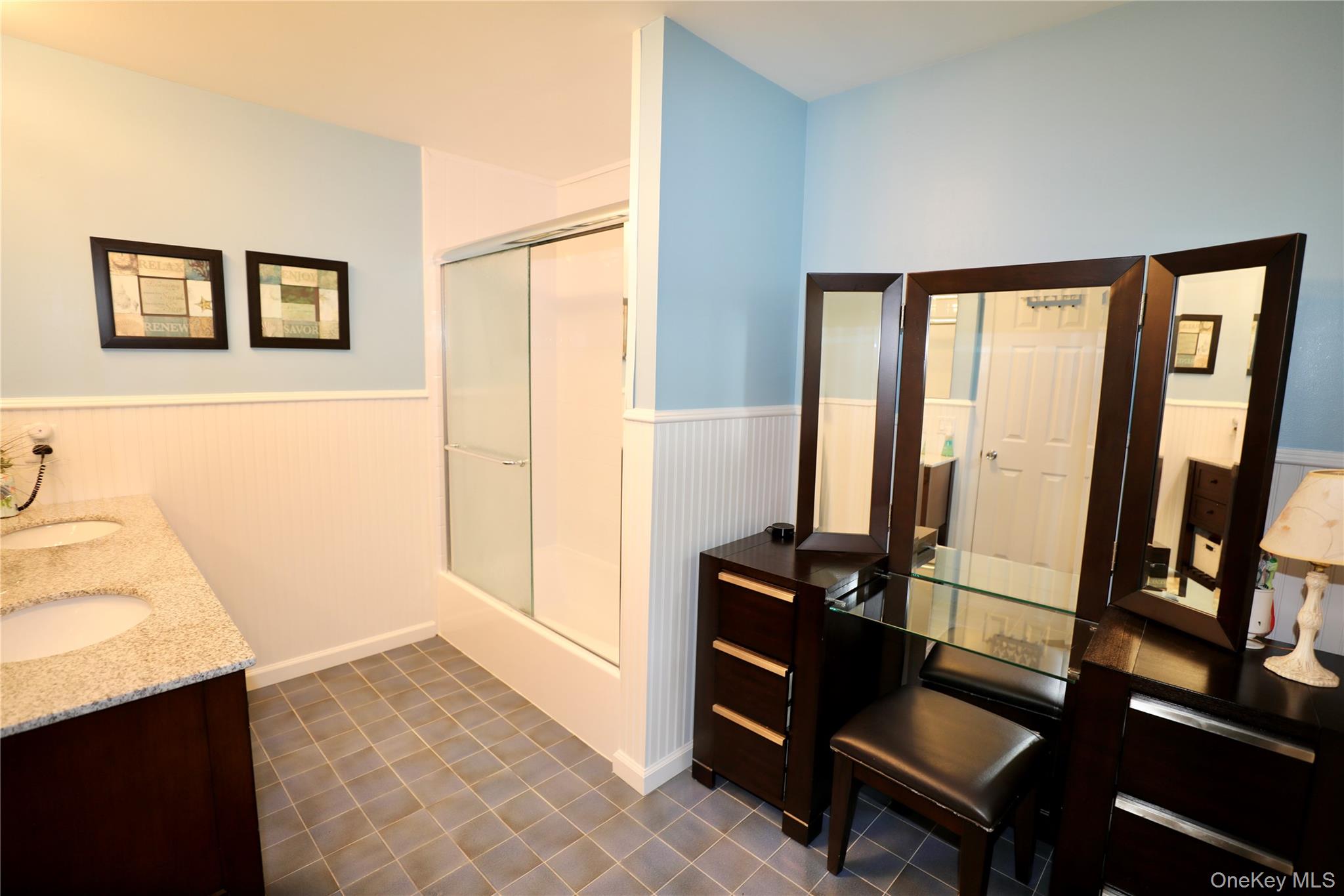 7 David Road Property Photo 23