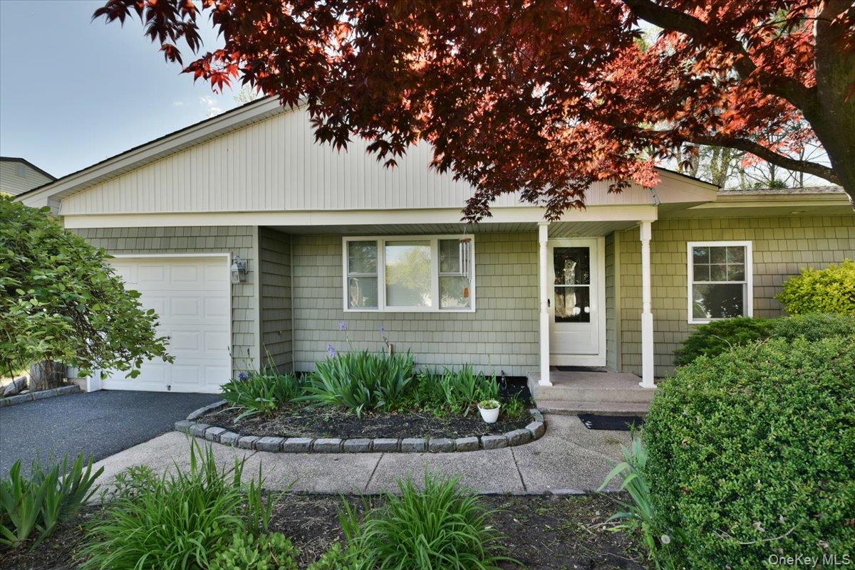 20 Dumond Place Property Photo 1