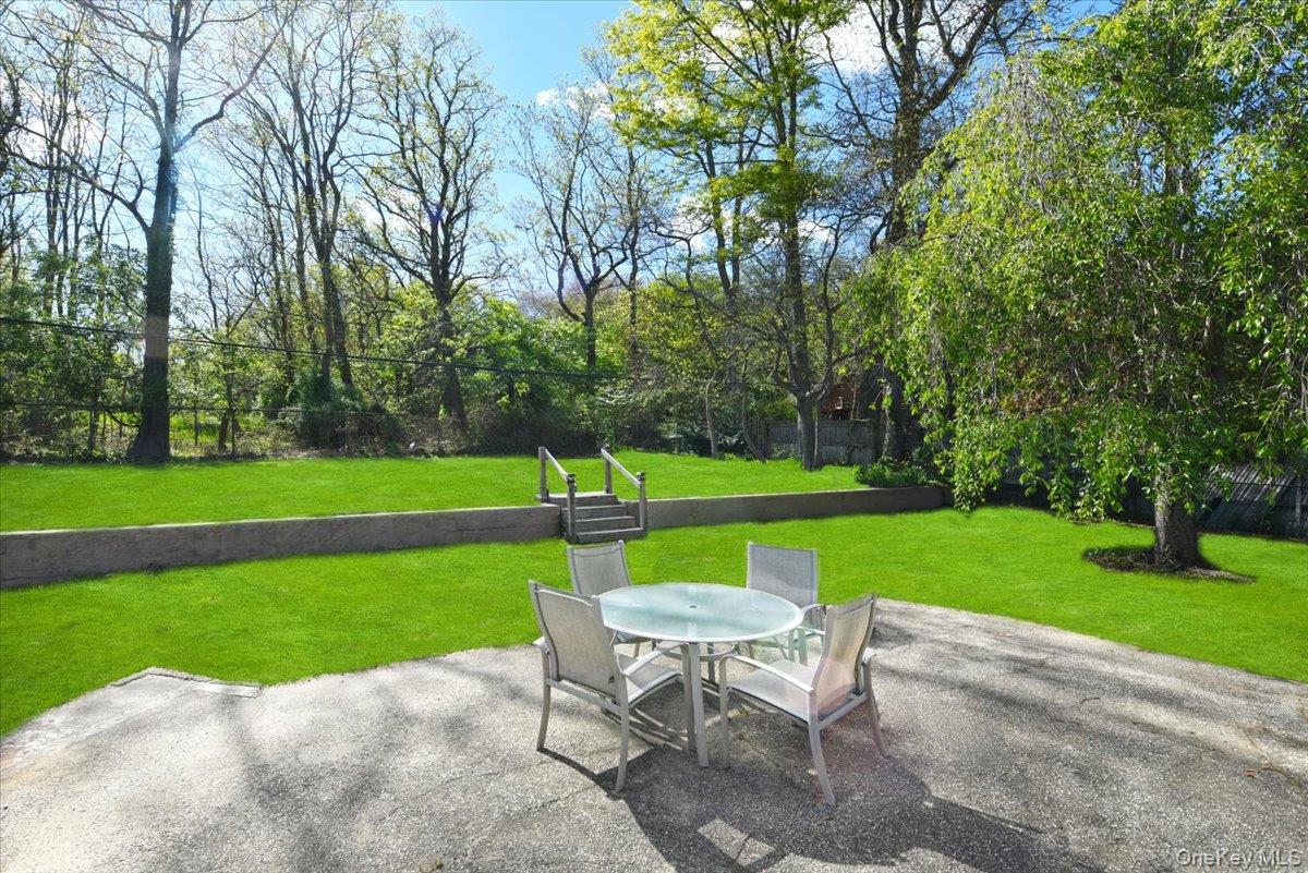 20 Dumond Place Property Photo 26
