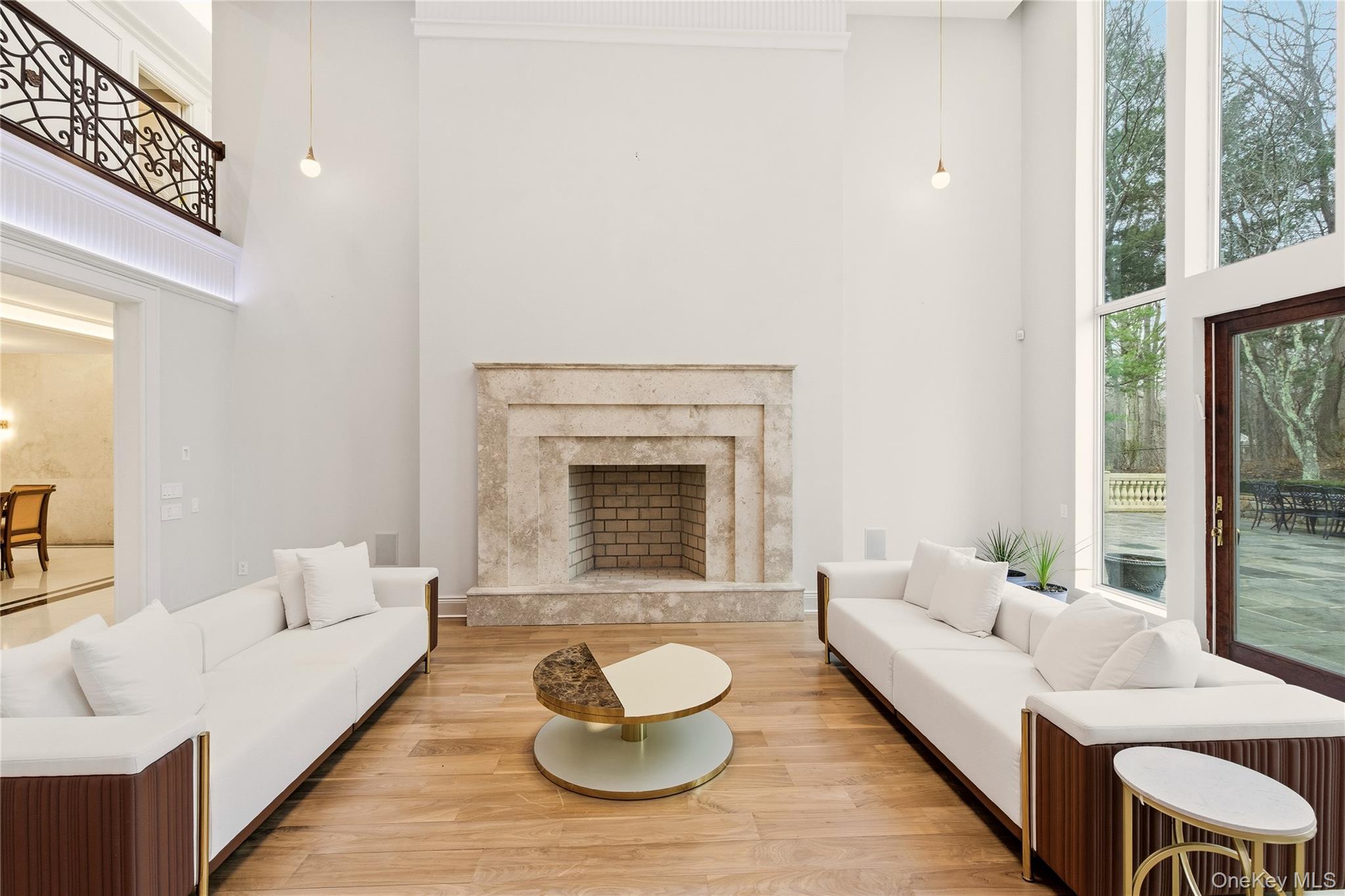 55 Coves Run Property Photo 6