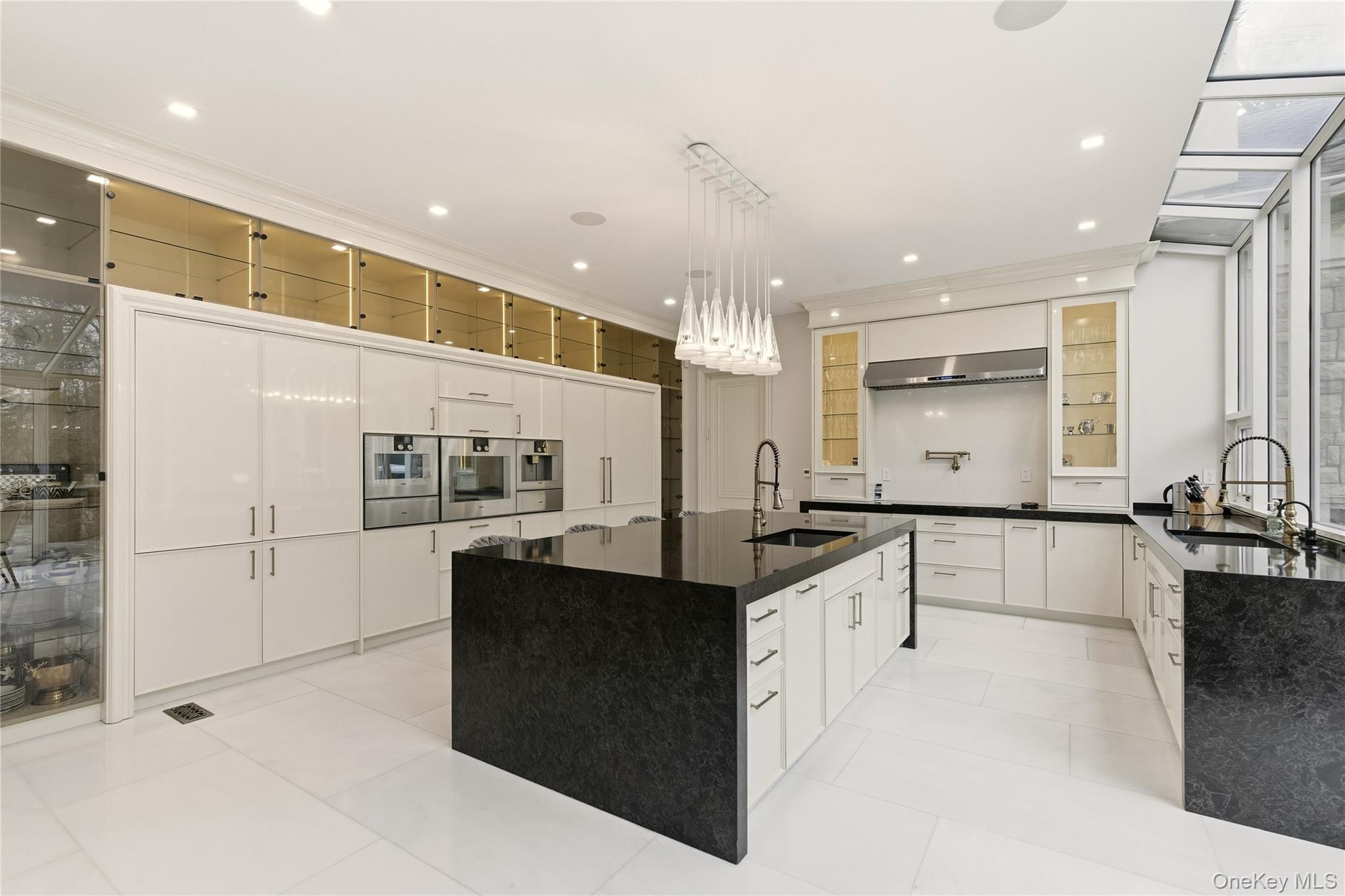 55 Coves Run Property Photo 13