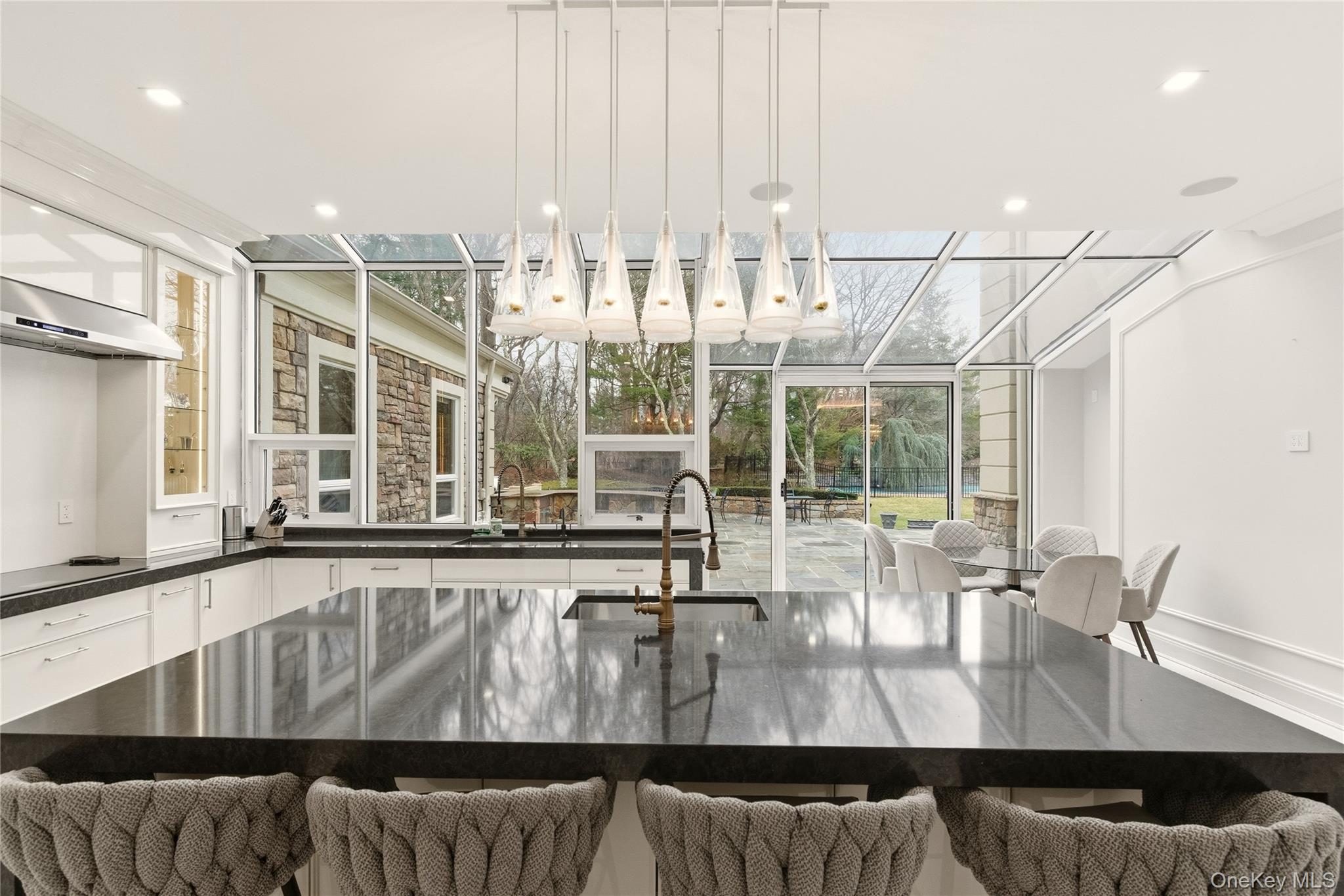 55 Coves Run Property Photo 14