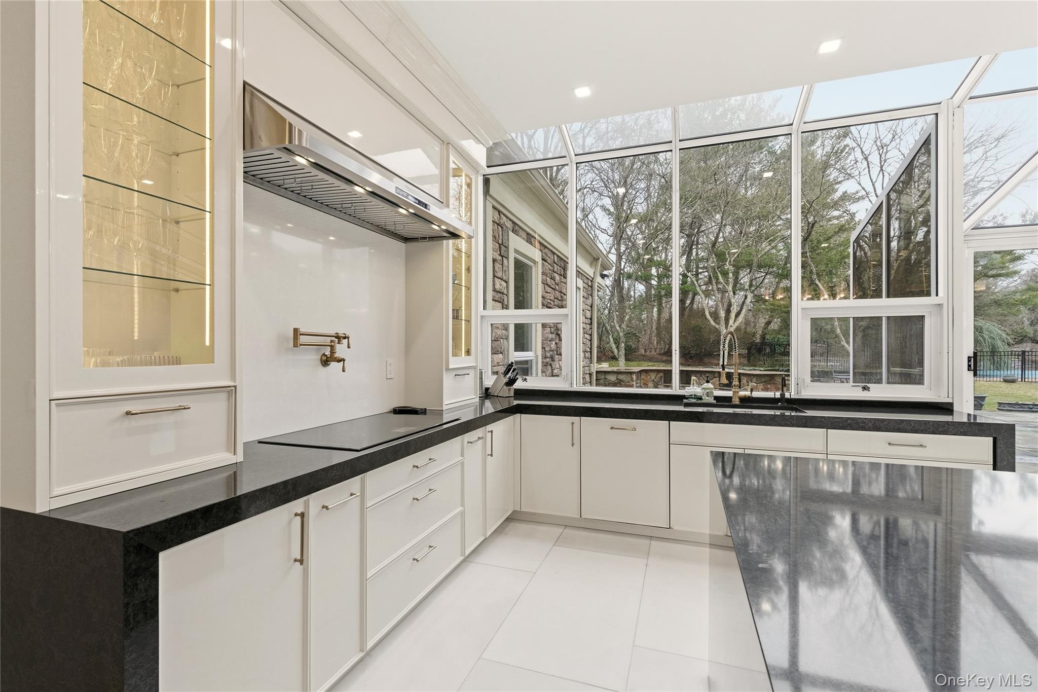 55 Coves Run Property Photo 15