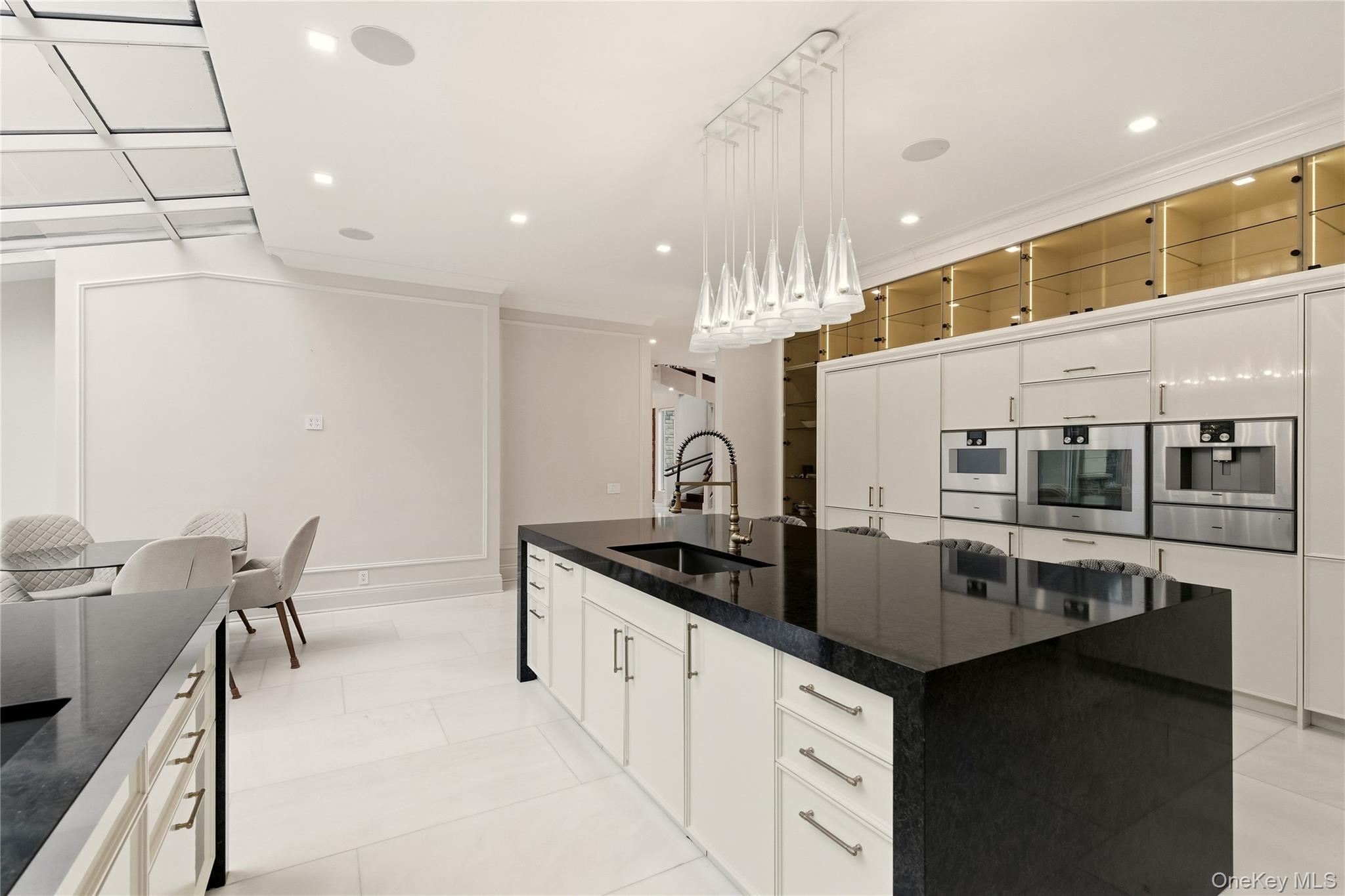 55 Coves Run Property Photo 16