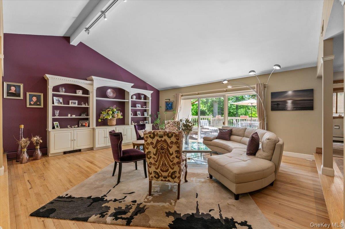 20 Aberdeen Drive Property Photo 7