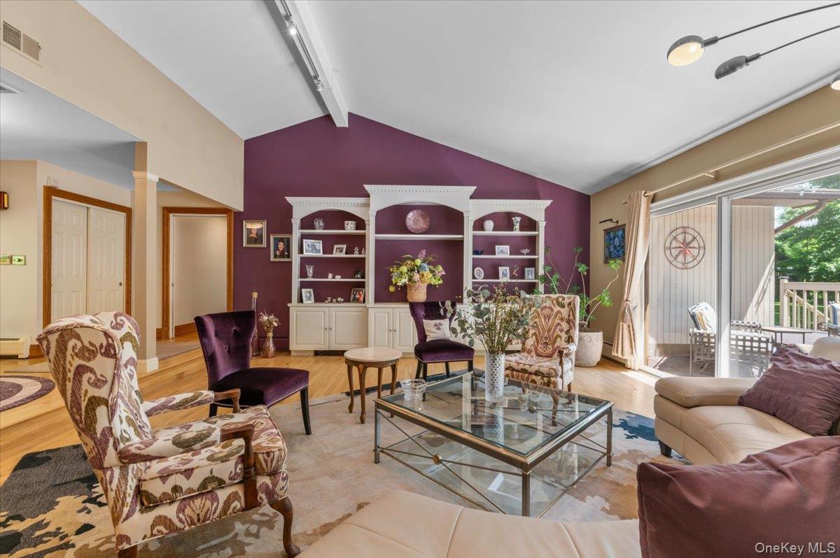 20 Aberdeen Drive Property Photo 8