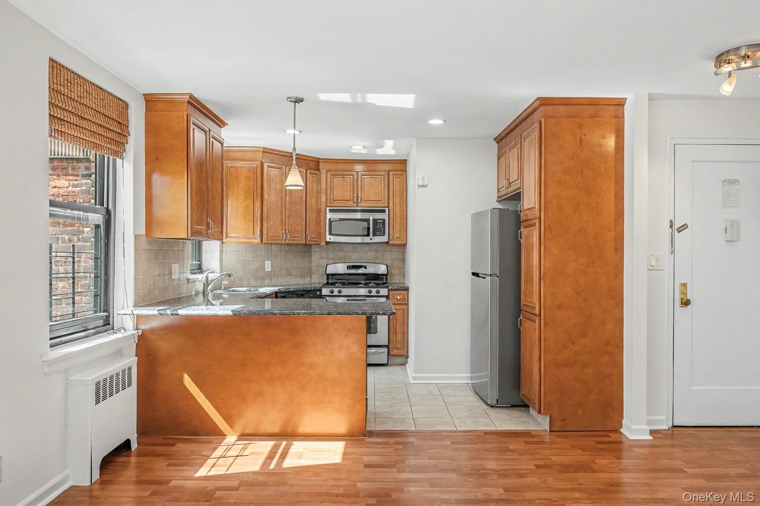 2239 78th Street 3c Property Photo 5