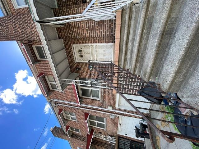 3255 Mickle Avenue Property Photo 1