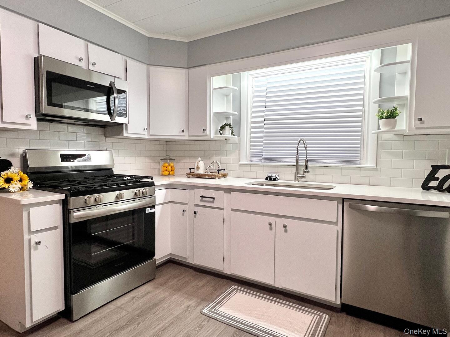 96 56 Property Photo 3