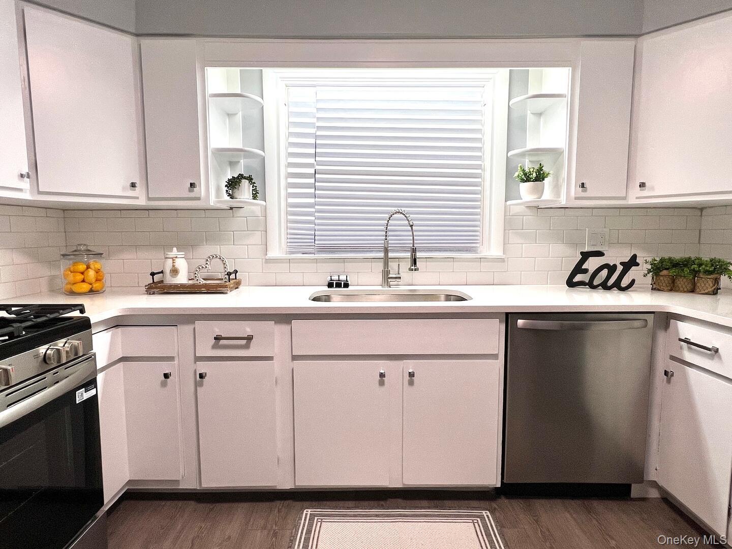 96 56 Property Photo 4