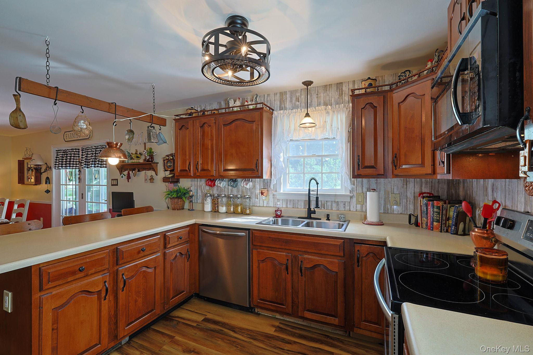 3 Unity Lane Property Photo 13