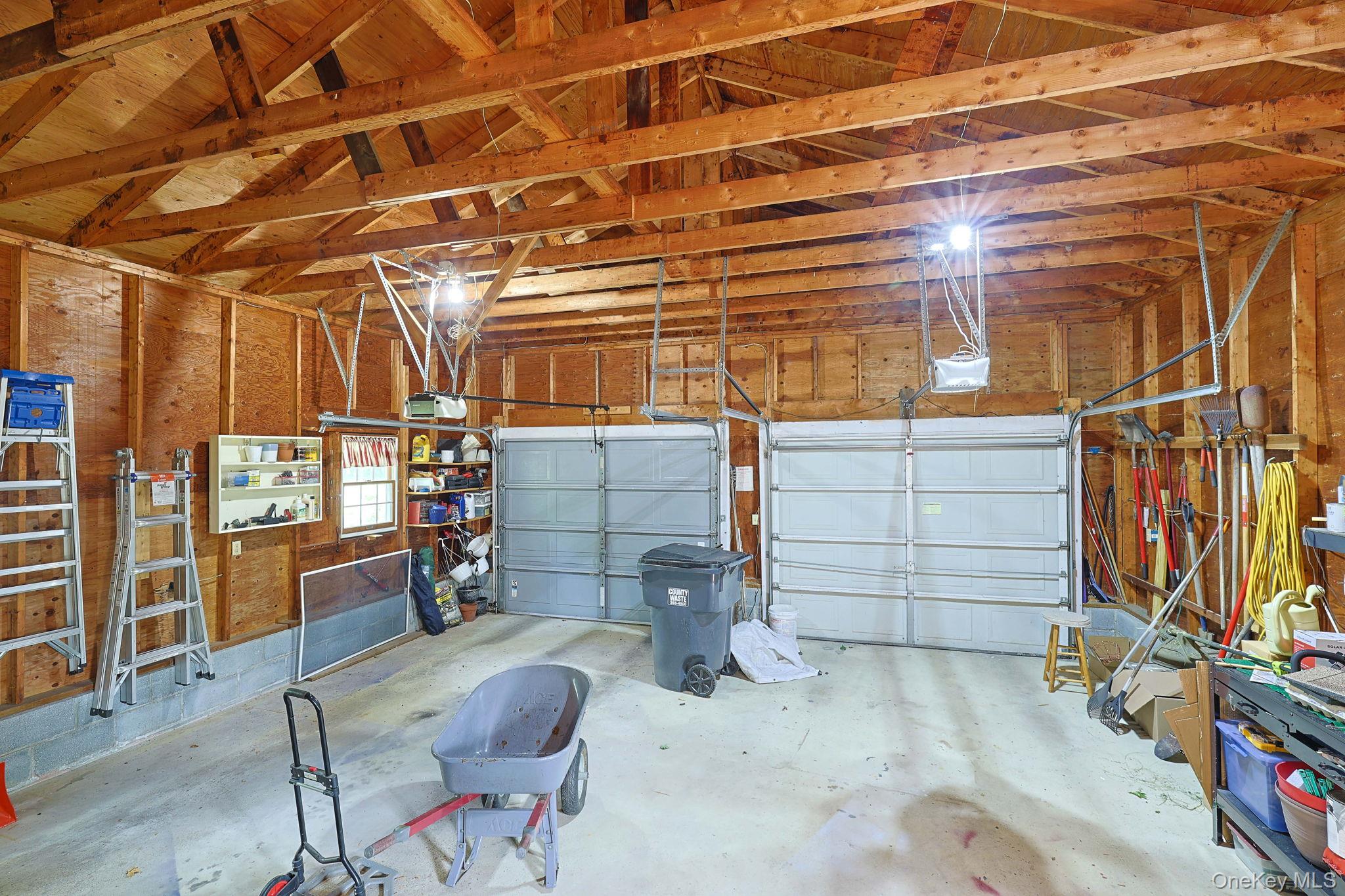 3 Unity Lane Property Photo 26
