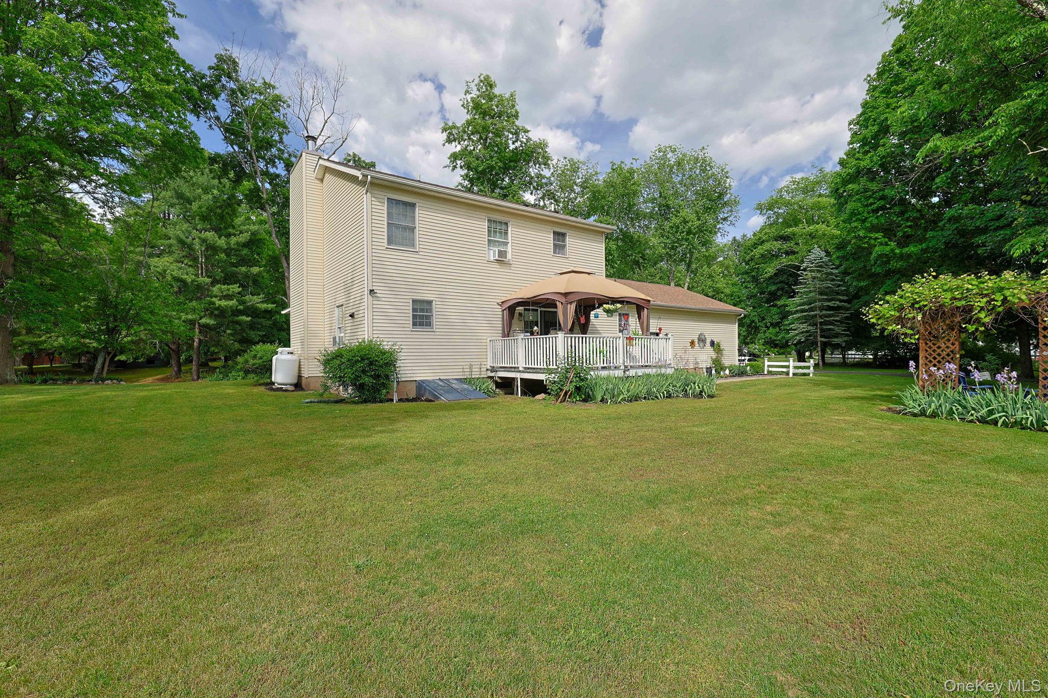 3 Unity Lane Property Photo 29