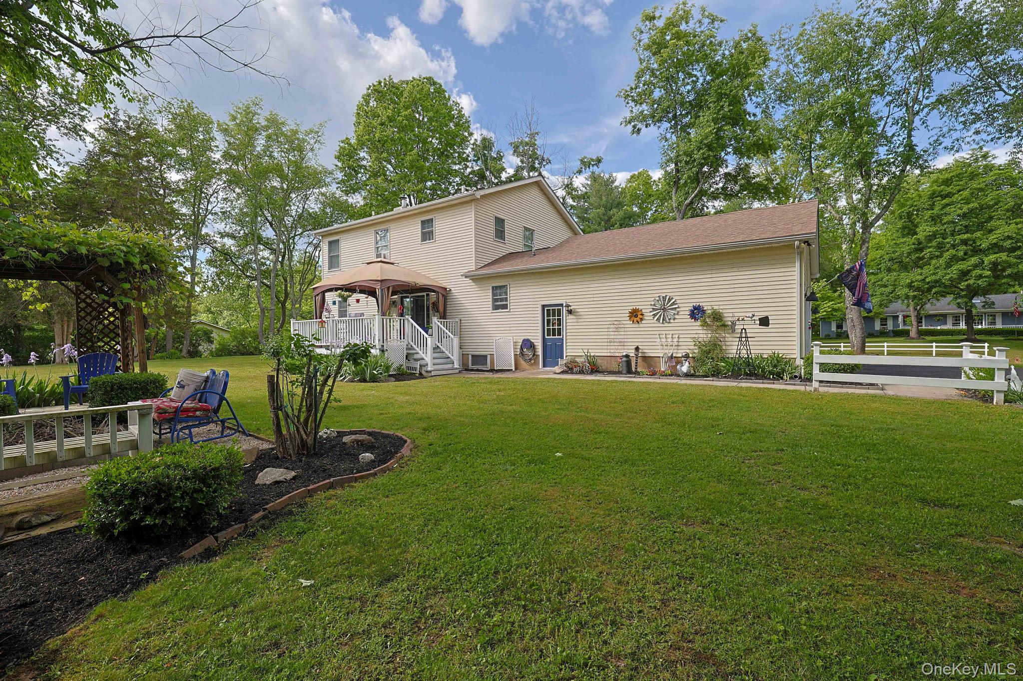 3 Unity Lane Property Photo 31