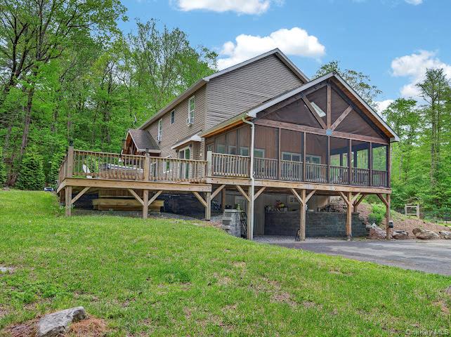 203 Wildwood Way Property Photo 5