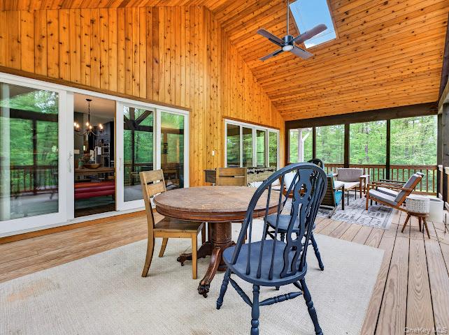 203 Wildwood Way Property Photo 11