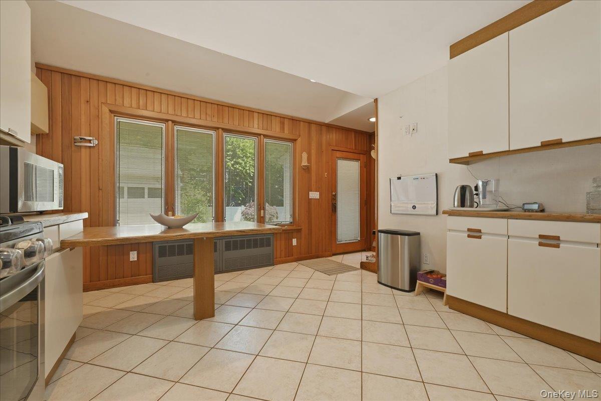 219 Kilburn Road Property Photo 9