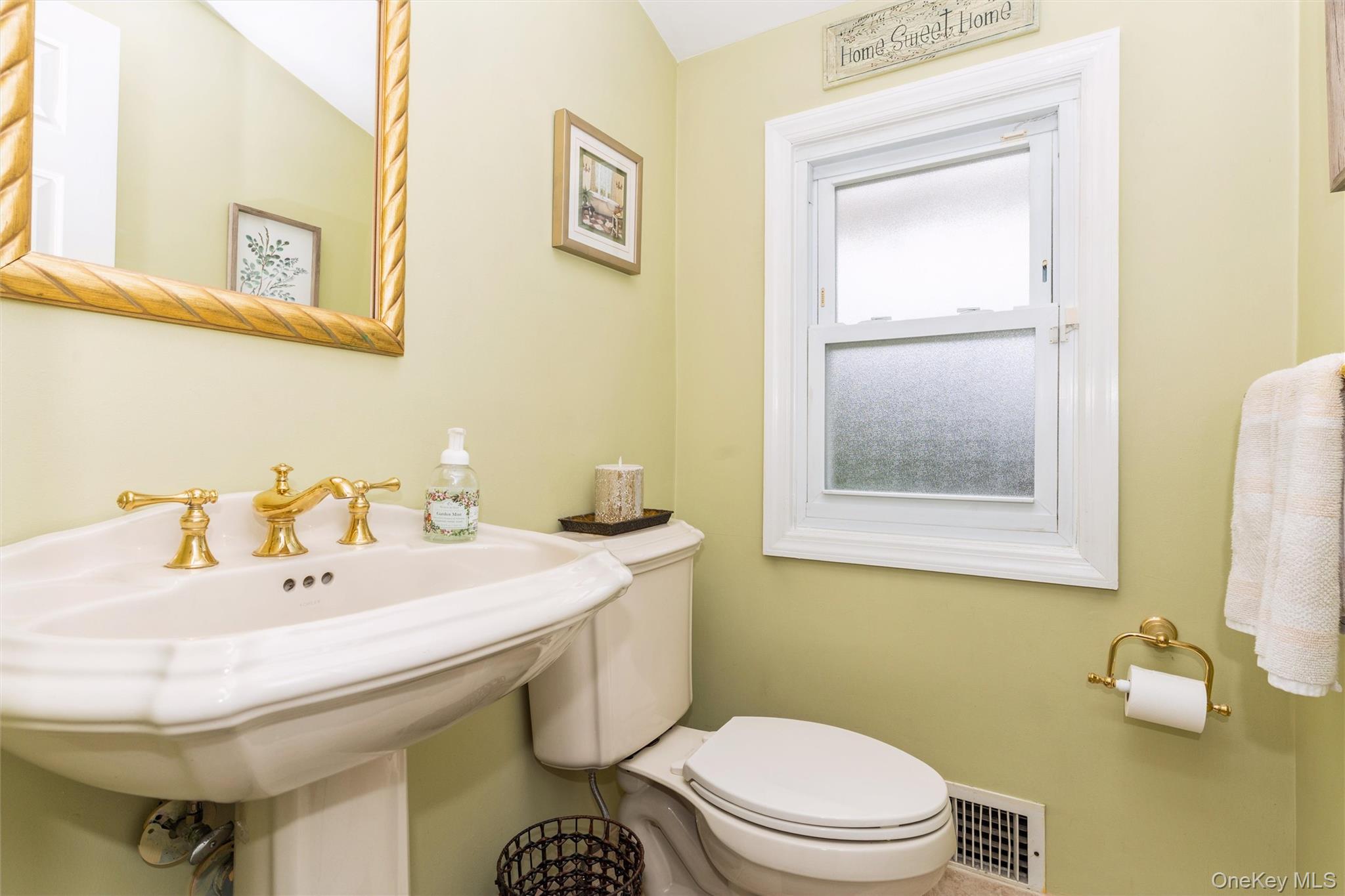 163 Tullamore Road Property Photo 13