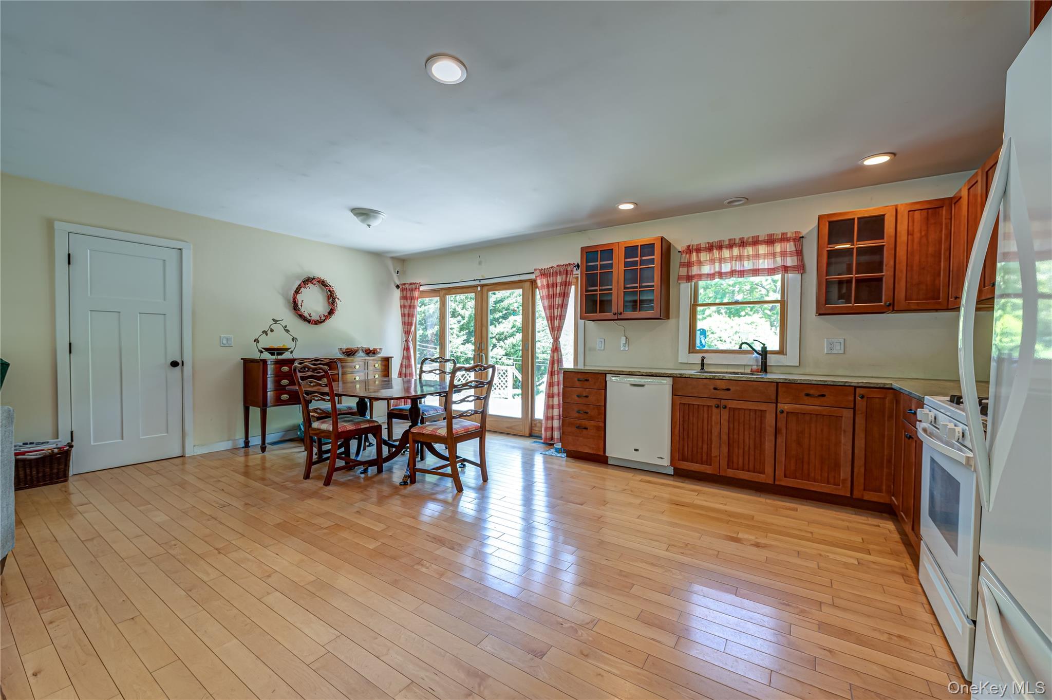 37 Crescent Bow Property Photo 7