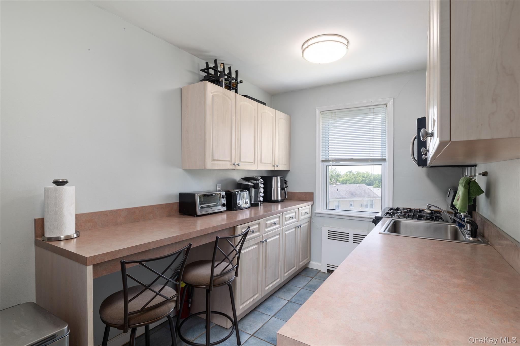 251-38 71st Avenue 80b Property Photo 8