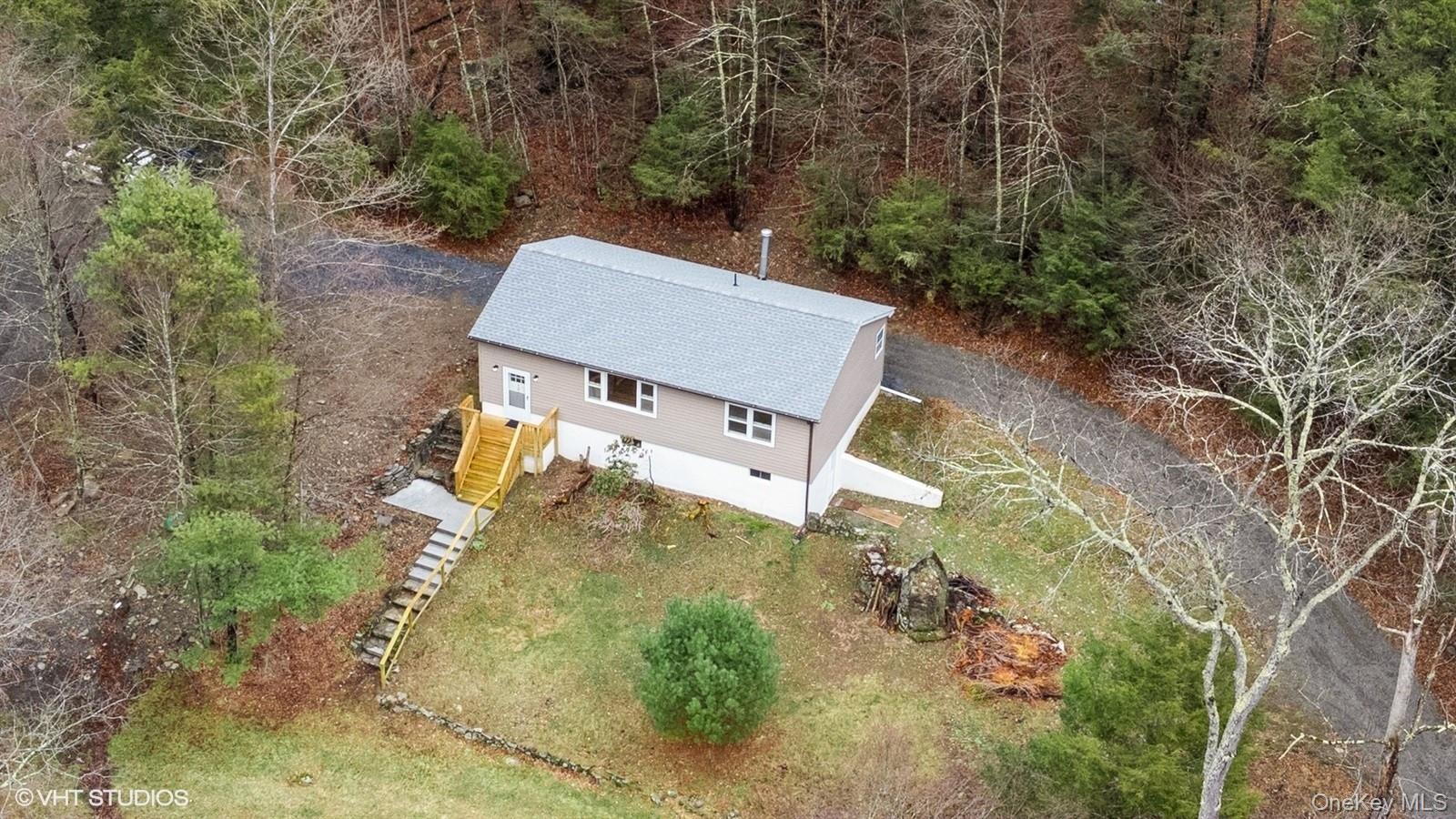 736 State Route 55 Property Photo 29