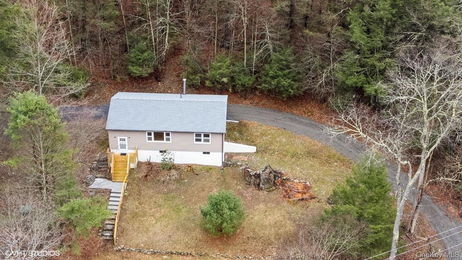 736 State Route 55 Property Photo 38