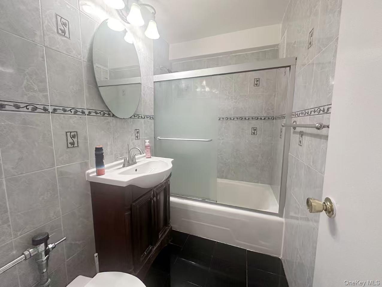 8616 60th Avenue 3p Property Photo 10