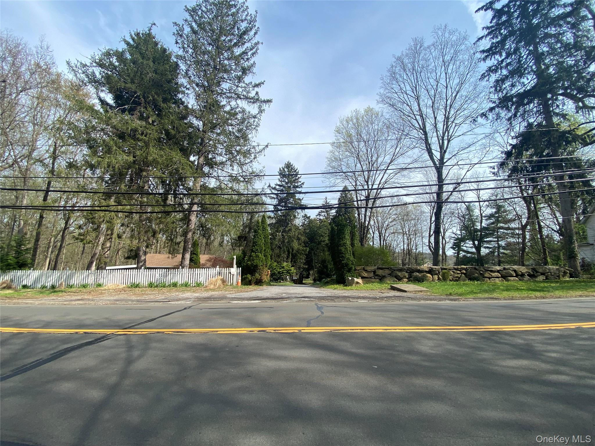 501 Lake Street Property Photo 1