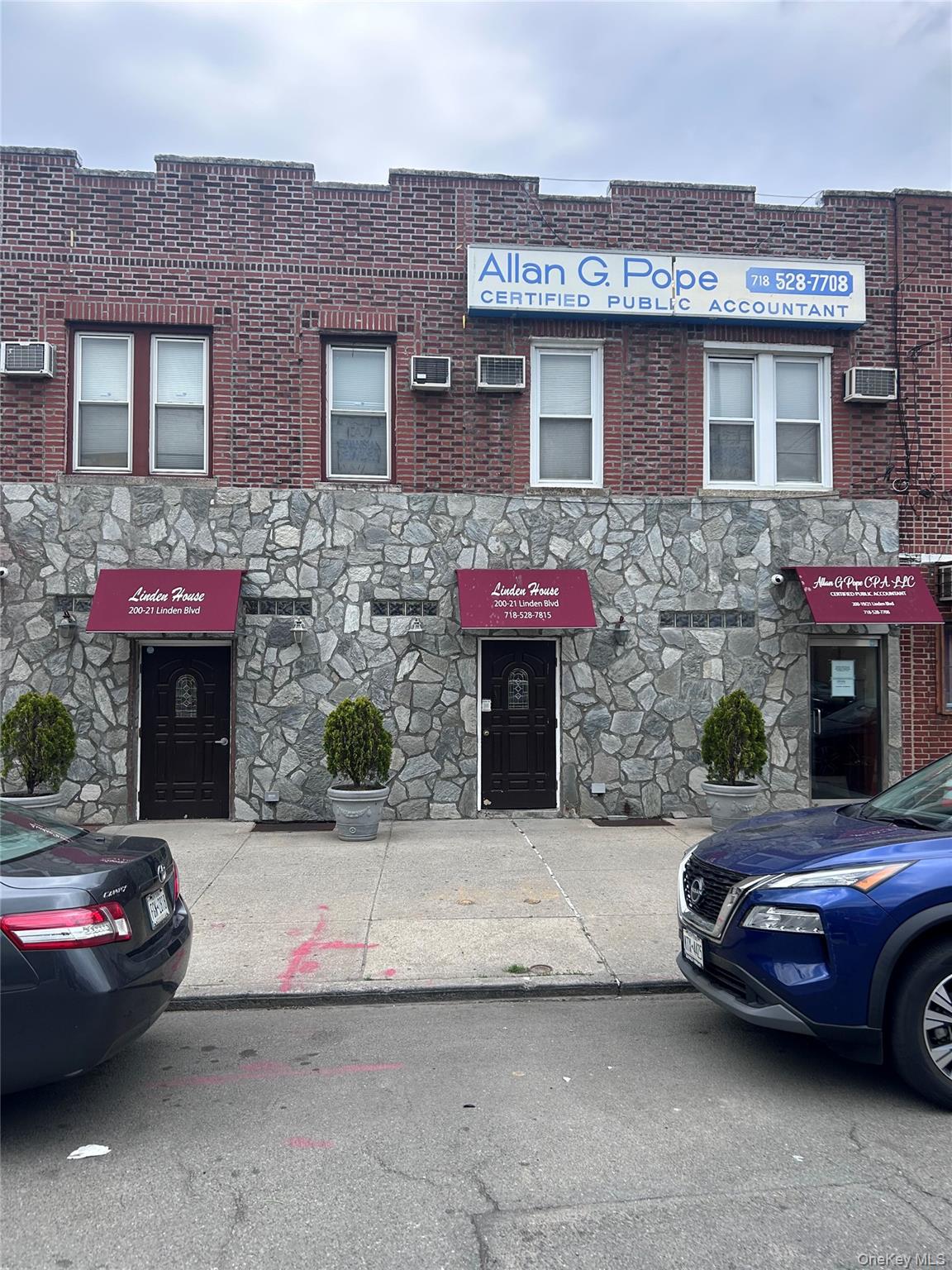 200-21 Linden Boulevard Property Photo 1