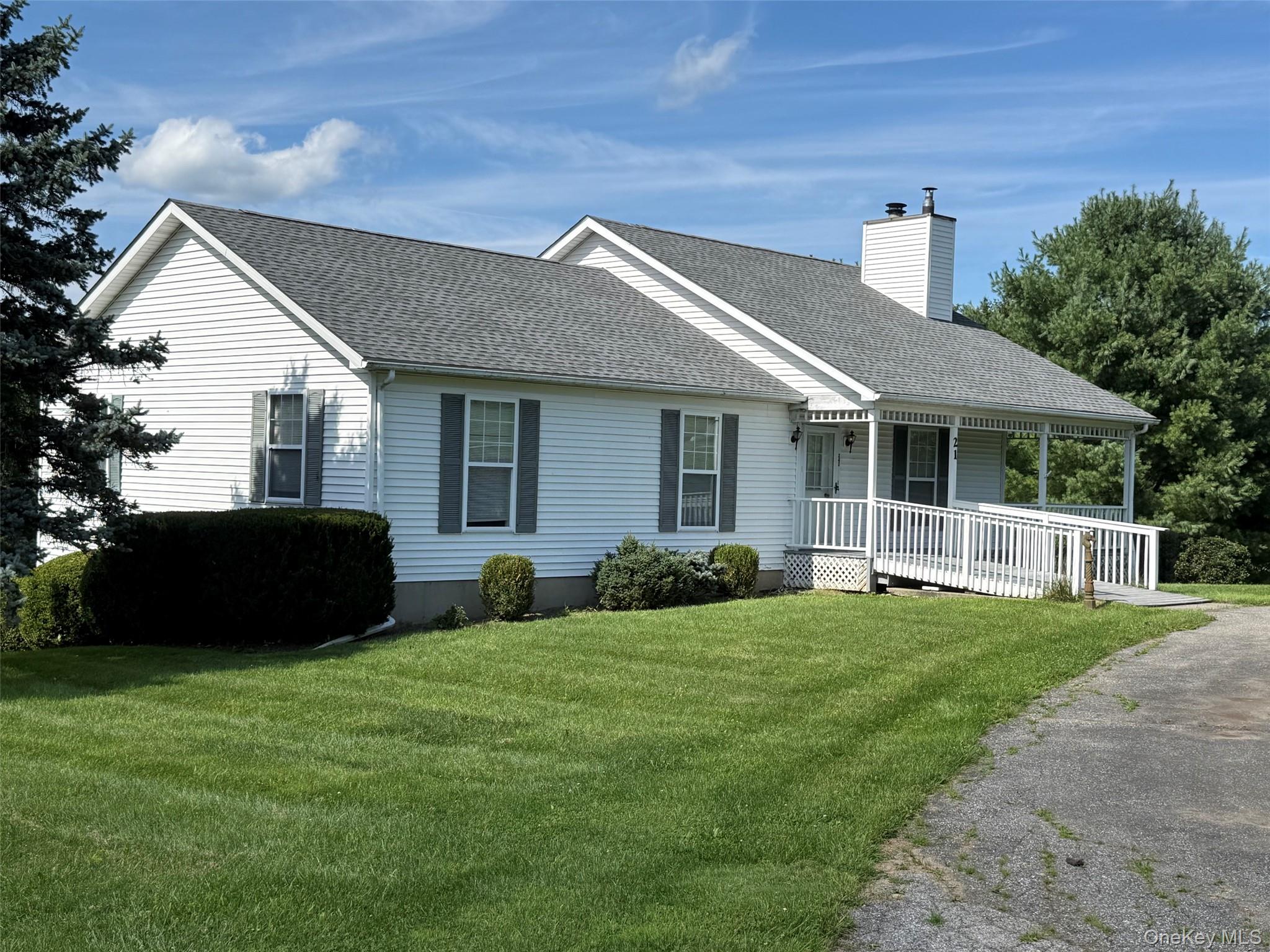 21 Ohandley Drive Property Photo 1