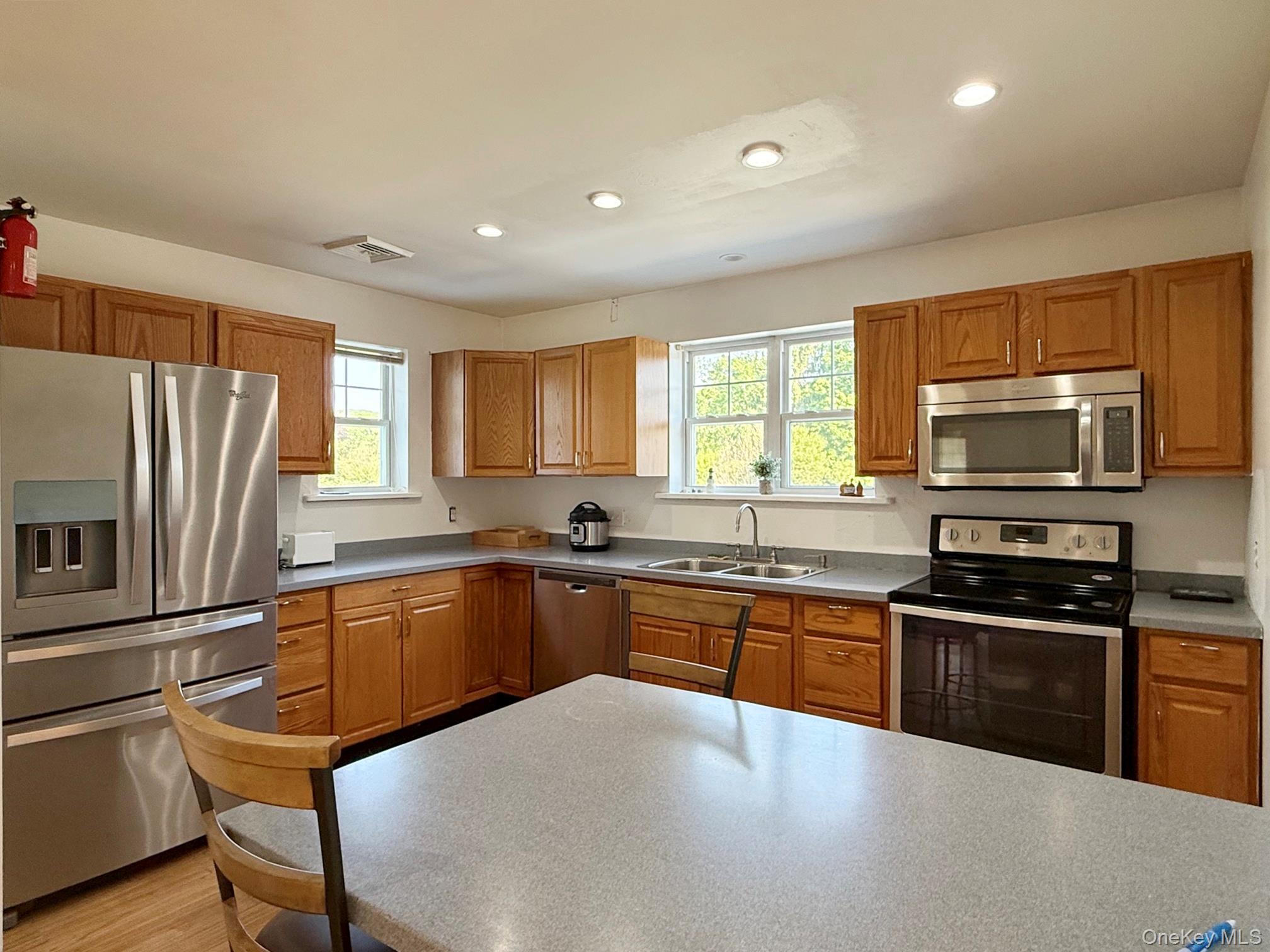 21 Ohandley Drive Property Photo 3