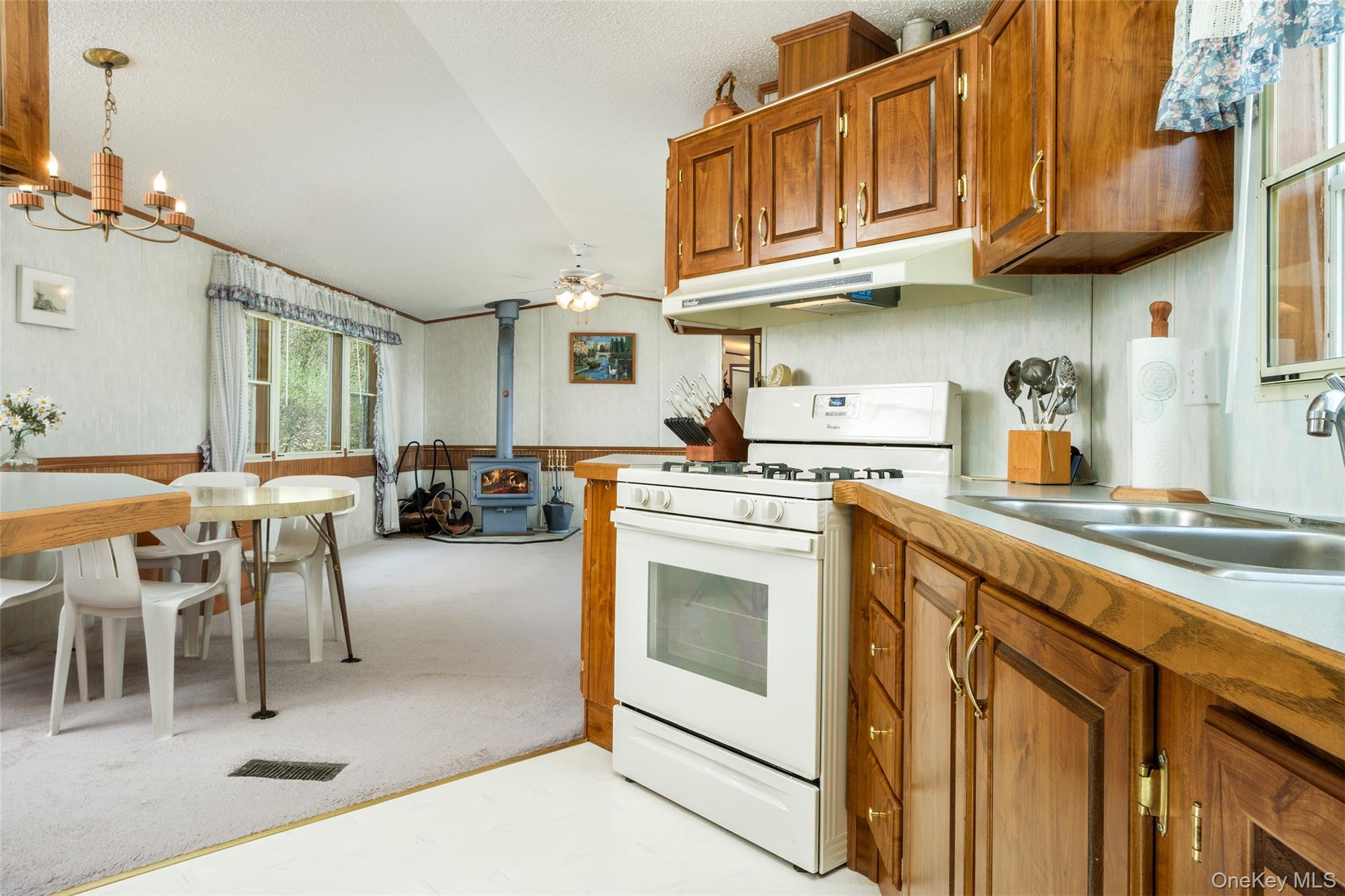 1264 Betty Brook Road Property Photo 15