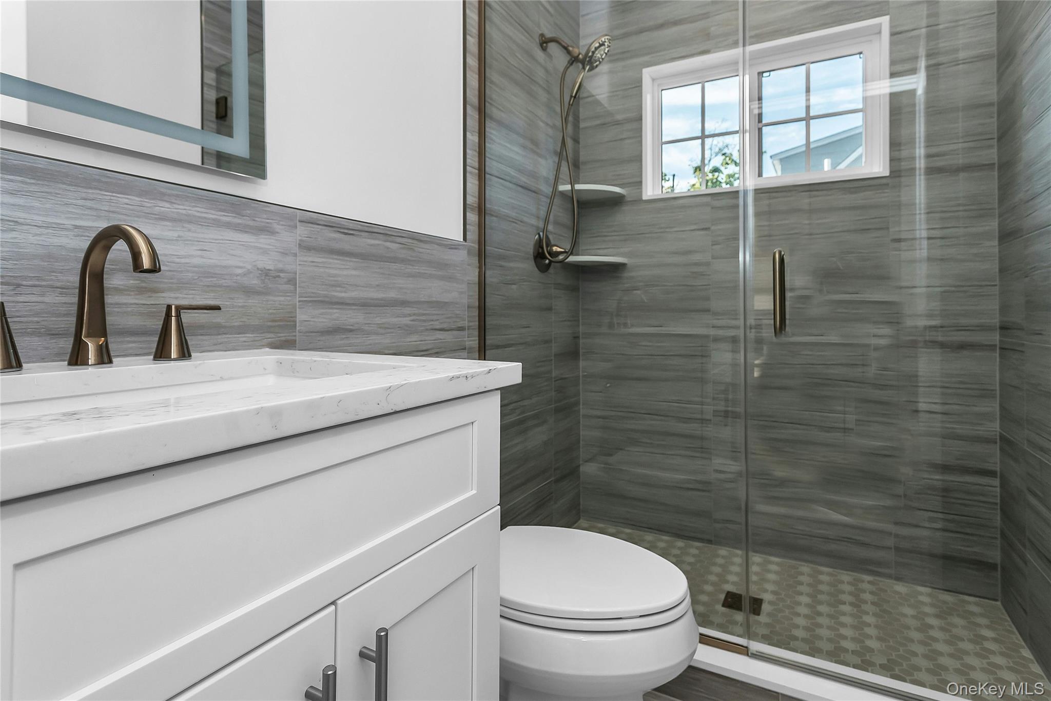 76 Wyoming Court Property Photo 14