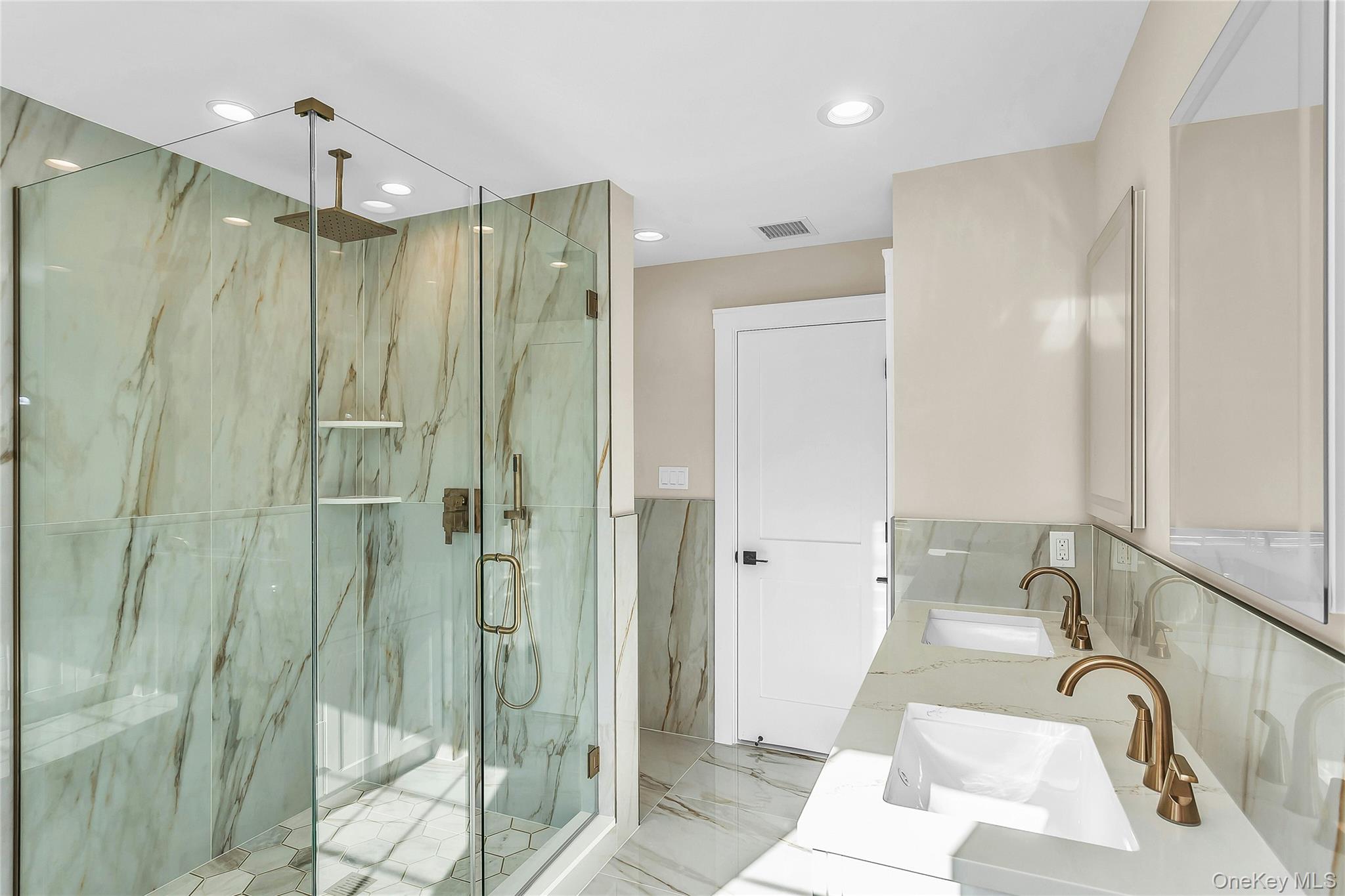 76 Wyoming Court Property Photo 20