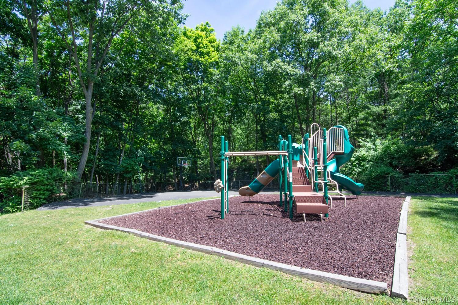 100 Dehaven Drive 209 Property Photo 16