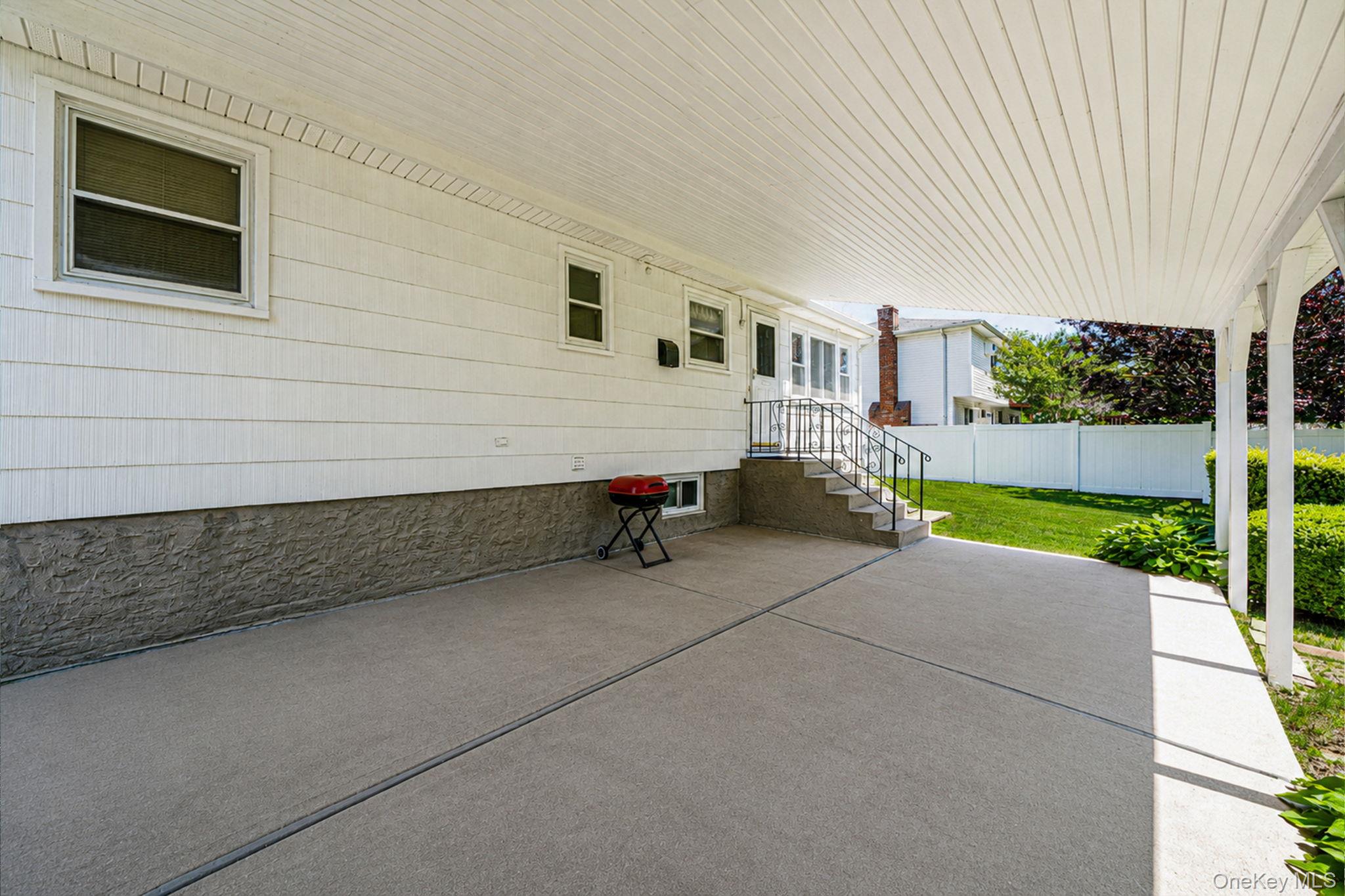 66 Henry Avenue Property Photo 5