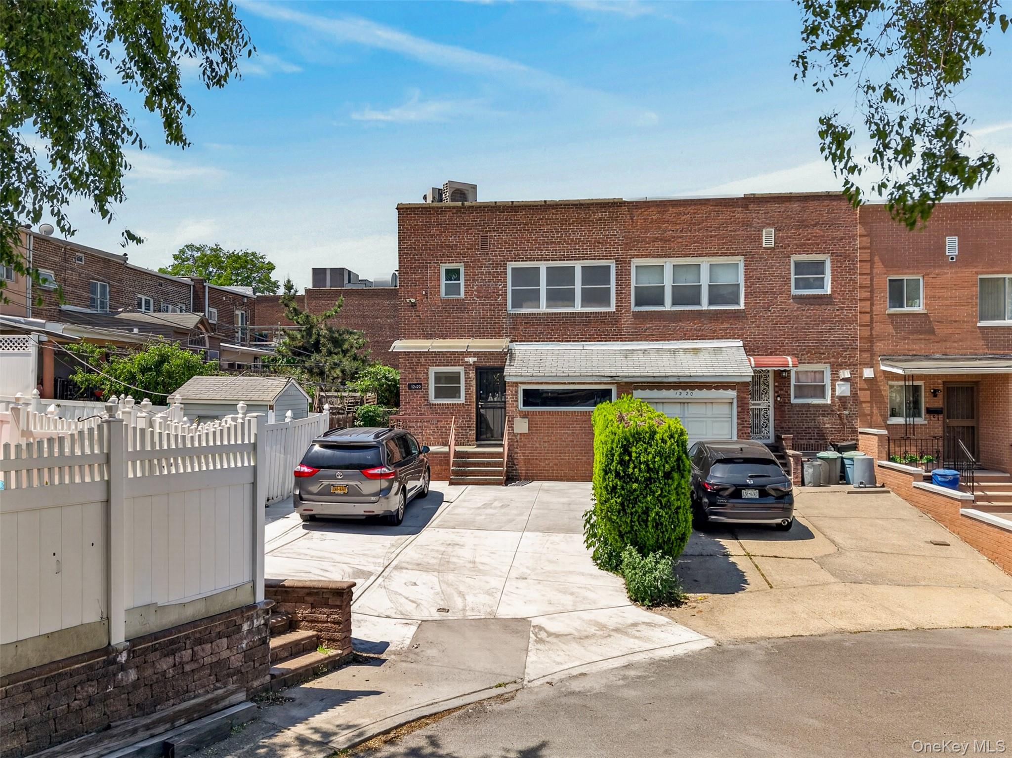 1222 151st Place Property Photo 1