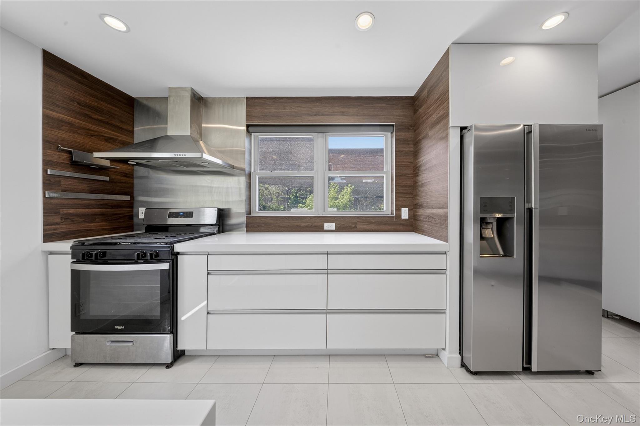 1222 151st Place Property Photo 11