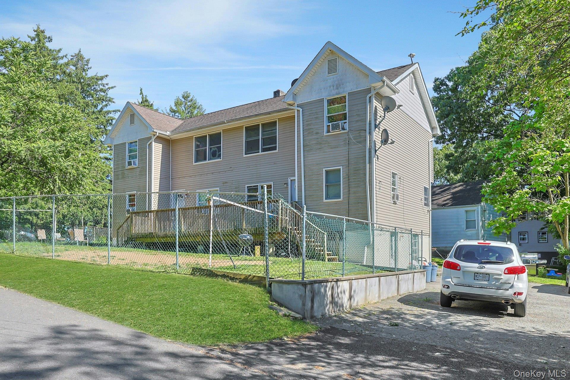 2 Ohio Avenue Property Photo 3