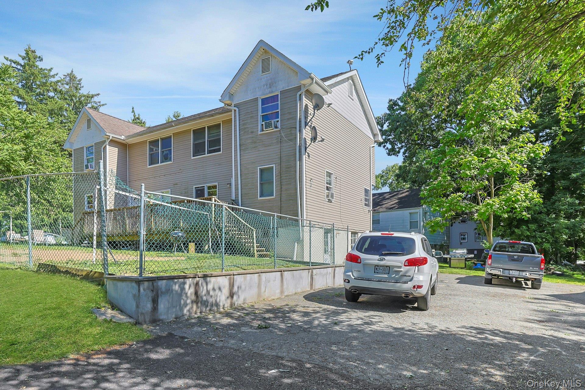 2 Ohio Avenue Property Photo 4